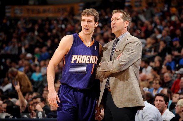 险些在反击 险些在反击