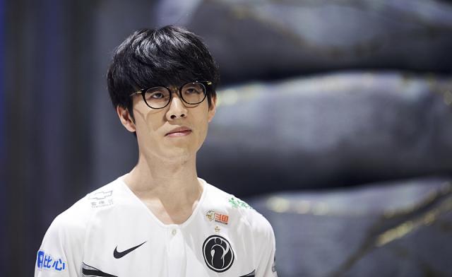 在这一背景 在这一背景