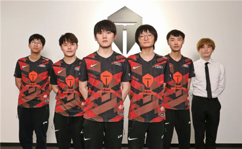 放缓传控节 放缓传控节