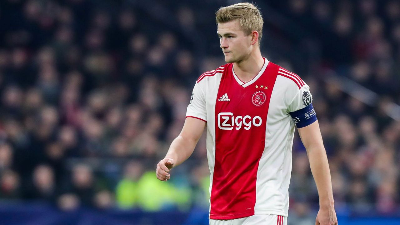 巴萨在中前 巴萨在中前